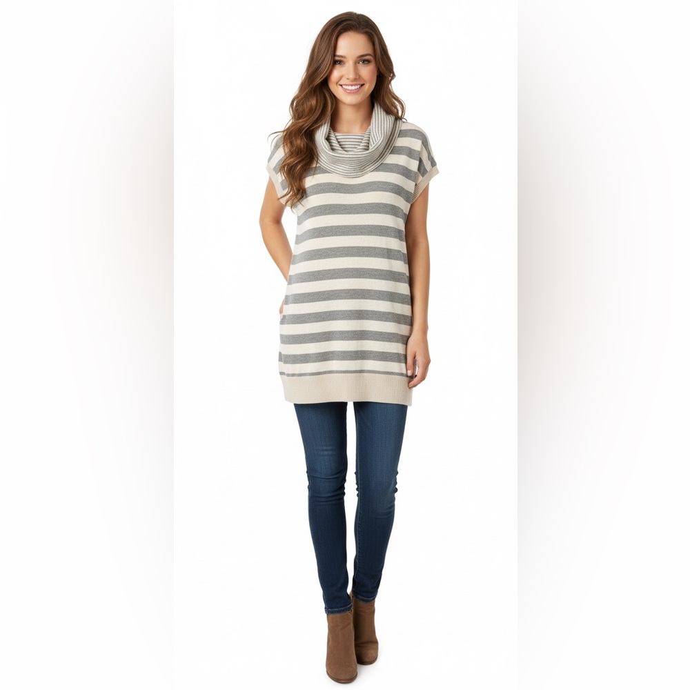 Poof Sleeveless Gray and Cream Sweater
